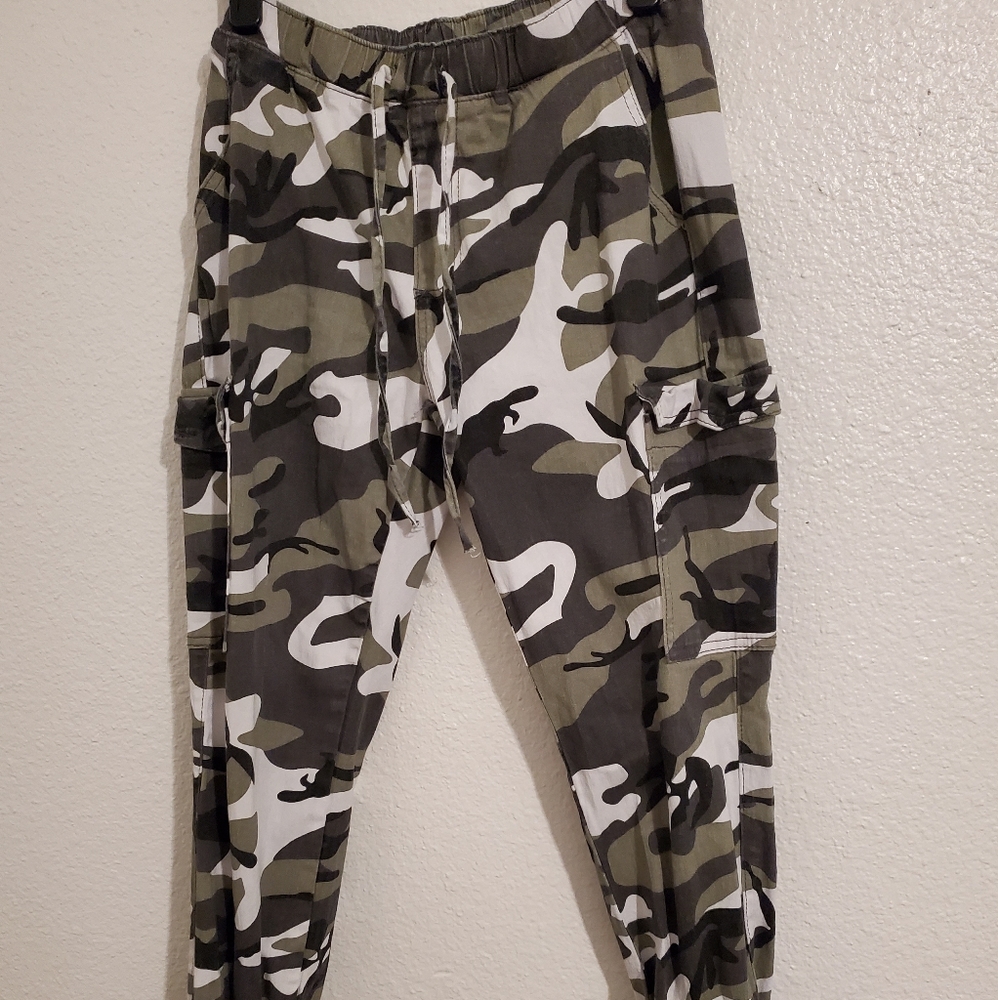 Camouflage jogger